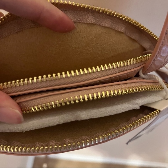 Pixie Mood Phoebe Circle Crossbody Bag NWT - Picture 7 of 8